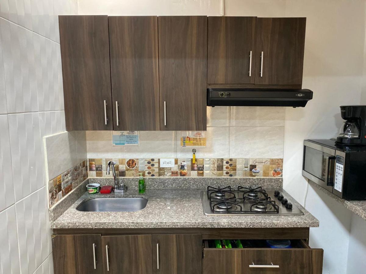 Apartamentos Excelente Ubicacion Медельин Экстерьер фото