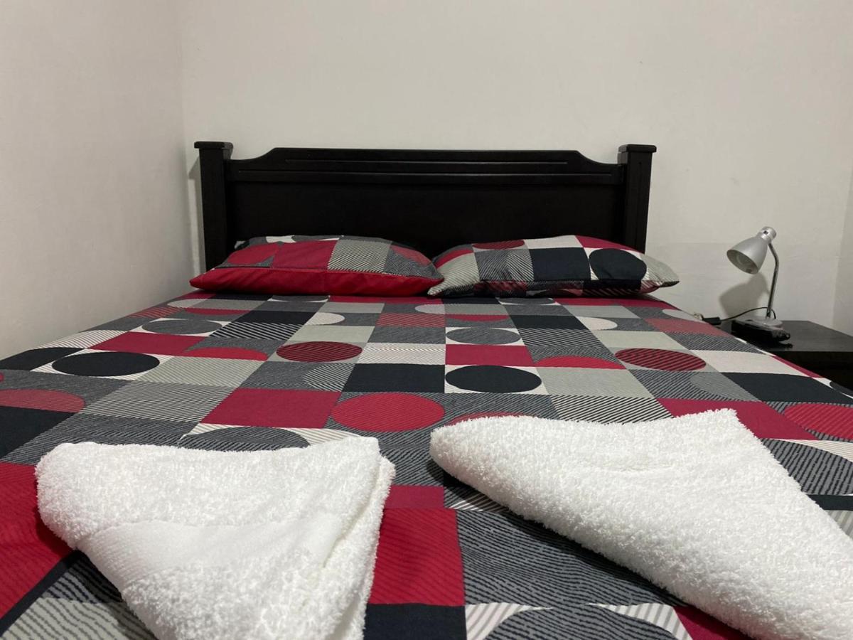 Apartamentos Excelente Ubicacion Медельин Экстерьер фото
