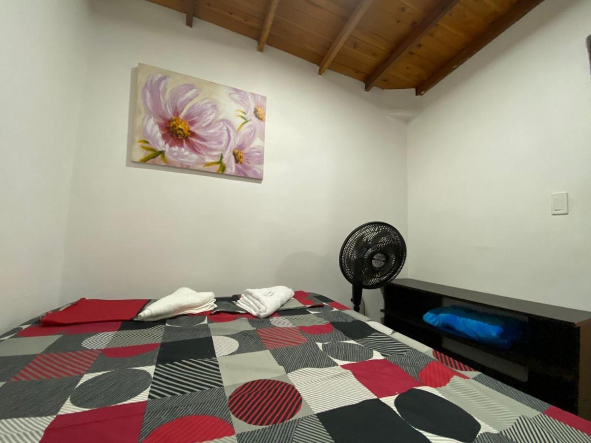 Apartamentos Excelente Ubicacion Медельин Экстерьер фото