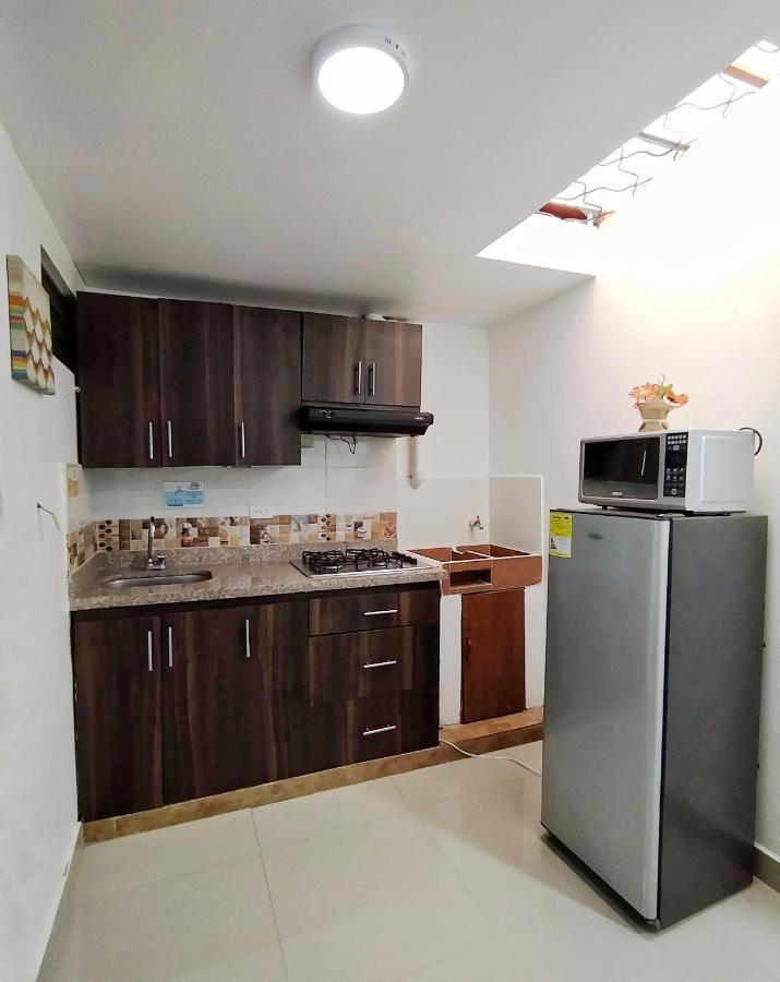 Apartamentos Excelente Ubicacion Медельин Экстерьер фото