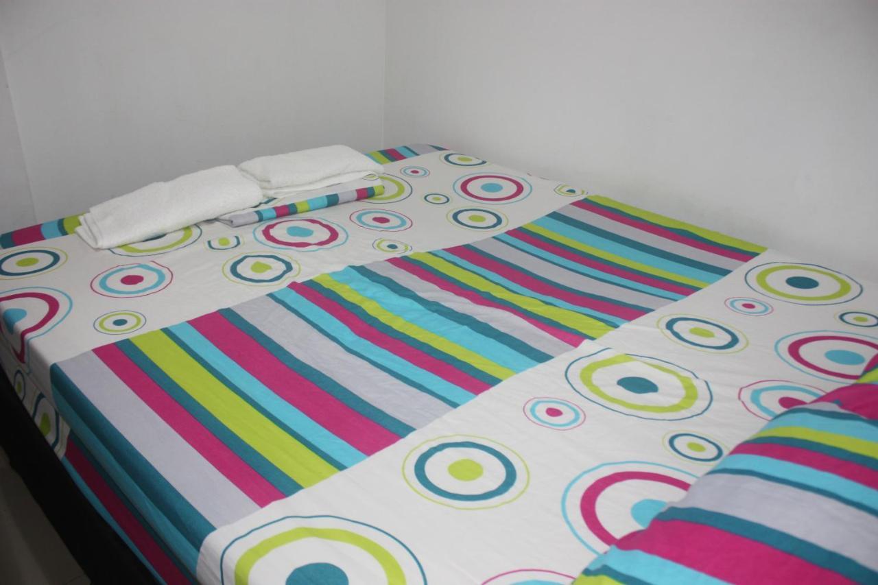 Apartamentos Excelente Ubicacion Медельин Экстерьер фото